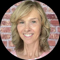 Psychologist Cheryl Taylor providing different types of therapy in Hialeah