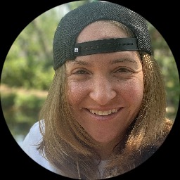 This is Jennifer Bloom's avatar