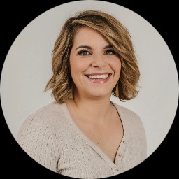 Psychologist Sara Montgomery providing different types of therapy in Key West