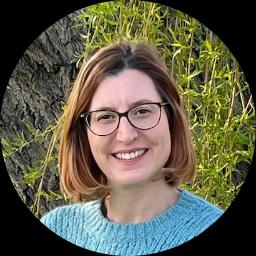 Photo of Zoe Maguire