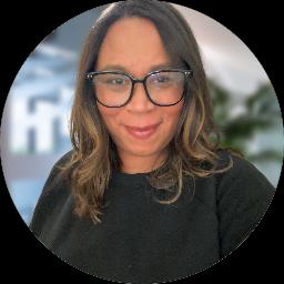 Psychologist Jennifer Sanders providing different types of therapy in Hialeah Gardens