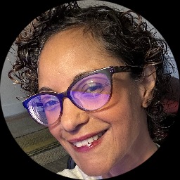 This is Elizabeth Ramirez-Weaver's avatar and link to their profile