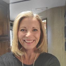 Psychologist Marla Maynard providing different types of therapy in Hawthorne