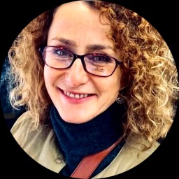 Photo of Jocelyn Khan