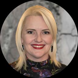 Psychologist Danielle Larson providing different types of therapy in Kirkland