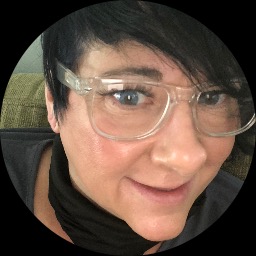This is Lisa Winn's avatar and link to their profile