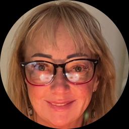 This is Ronda Russell's avatar