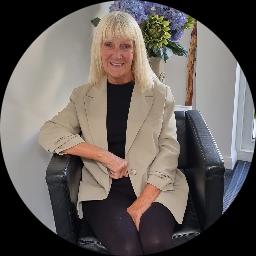 Photo of Lynn Mullane