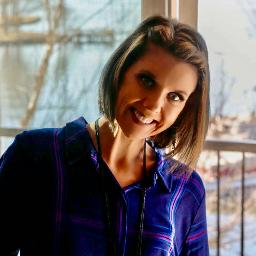 Psychologist Amanda Hollis providing different types of therapy in Phenix City
