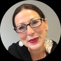 Psychologist Nicole Mancuso-Todd providing different types of therapy in Yorkana