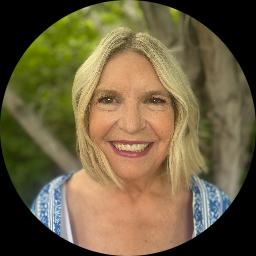 Psychologist Raylynn Campbell providing different types of therapy in Centerville