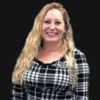 Michaela Carroll - Online Therapist with 15 years of experience