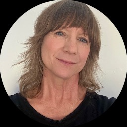 Photo of Rebecca Bennett