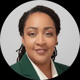 Psychologist Renatta Lindsey providing different types of therapy in McCamey