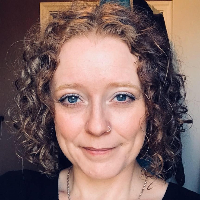 Layla Hayes - Online Therapist with 5 years of experience