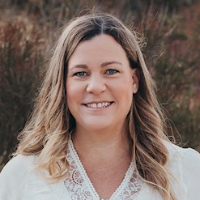 Photo of Lindsay Wroe