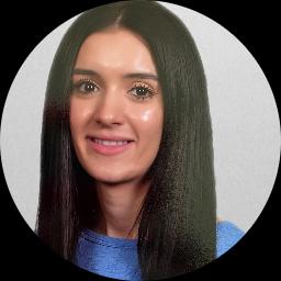 Psychologist Taylor August providing different types of therapy in West Falmouth