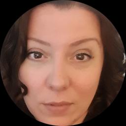 Photo of Tracy Ellis