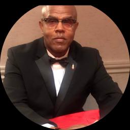 Psychologist Kenneth Leggin providing different types of therapy in Naperville