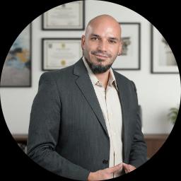 Psychologist Phillip Gonzalez providing different types of therapy in Tampa