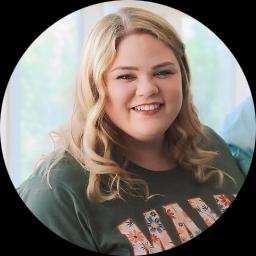 This is Shelby Folkerts's avatar