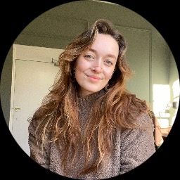 Photo of Tess Lambourne