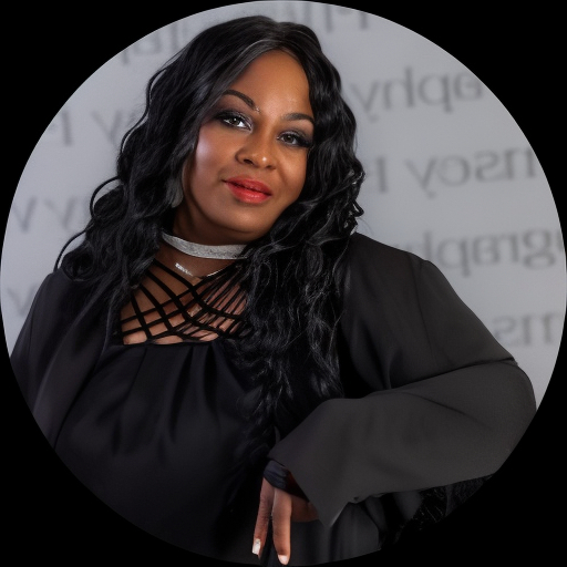 Psychologist Nechola Hodge providing different types of therapy in Thornton