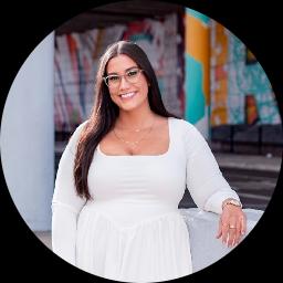 Therapist Dr. Ravyn Rooney Photo