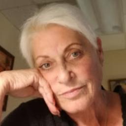 This is Patricia Saunders's avatar