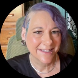 This is Lisa Winn's avatar and link to their profile