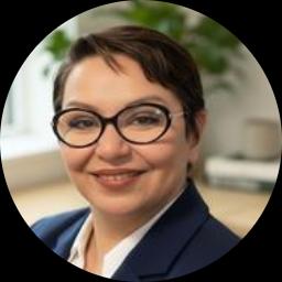 Photo of Elizabeth Toledo
