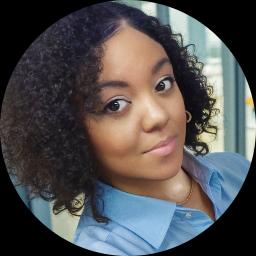 Psychologist Danyelle Sanders providing different types of therapy in Dunes City