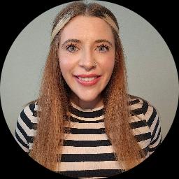 Photo of Hannah Wood