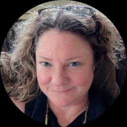 This is Tara Wojtkunski's avatar