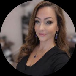 Psychologist Stephanie Rodriguez providing different types of therapy in Wilmington