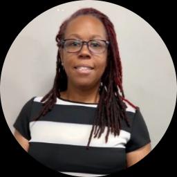 Psychologist Shawntay Fenyo providing different types of therapy in Friendsville